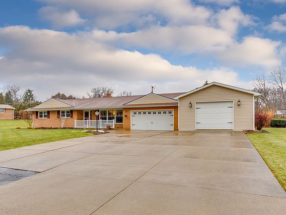 Amazing garage space