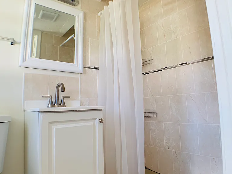 2113 Folkstone Rd — Photo 23