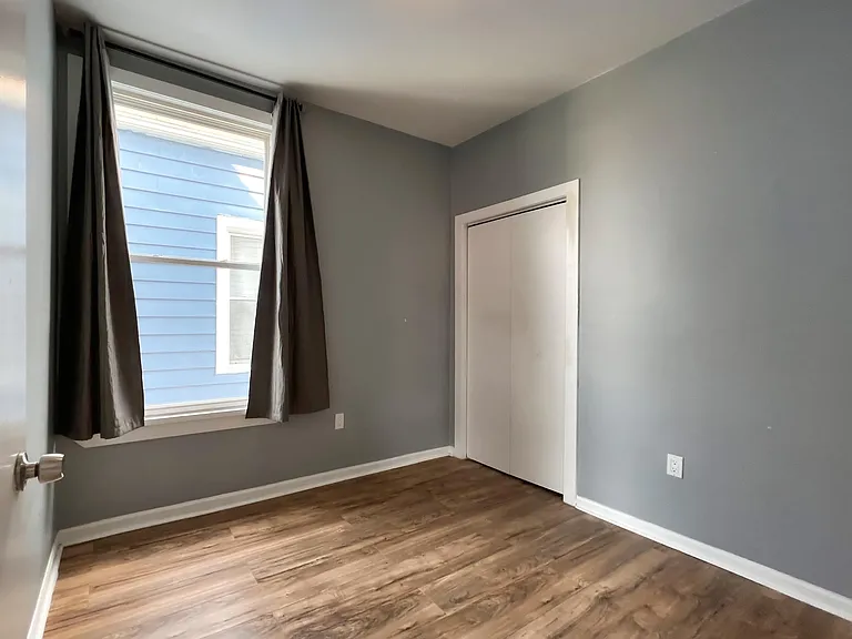 2927 N Lawndale Ave #2 — Photo 10