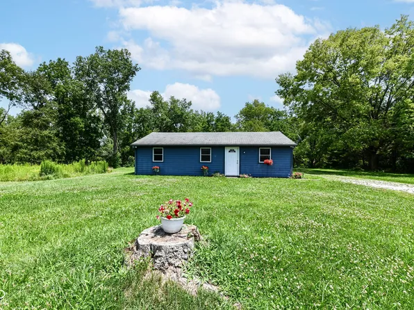 421 W Staat St, Fortville, IN 46040