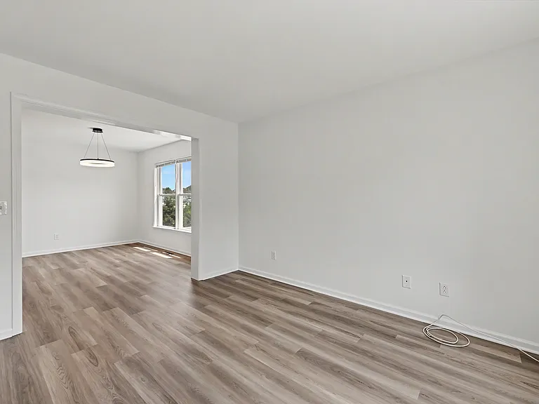 21 Whitmore Ln #1 — Photo 24