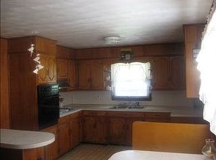 449 Little Creek Rd, Ringgold, VA 24586