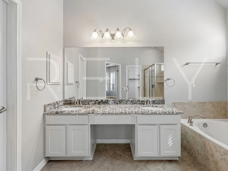 227 Choke Canyon Ln — Photo 25