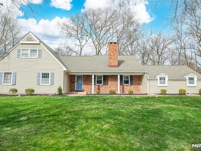 32 Cutler Dr, Morris Plains, NJ, 07950