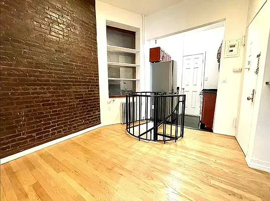 Rented by J PRESTON AND ASSOCIATES INC | media 11