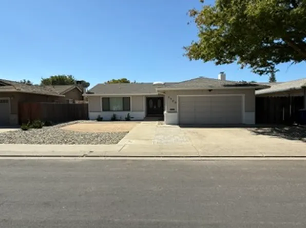 1700 Briarwood Dr, Modesto, CA 95355