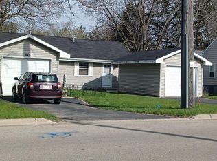 822-824 Banker Rd, Fort Atkinson, WI 53538