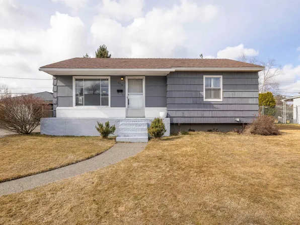5715 N E St, Spokane, WA 99205