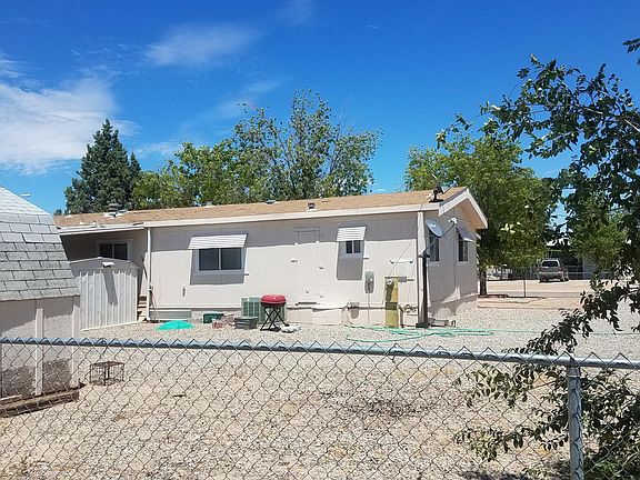 3rd image of 920 Mesa Ave