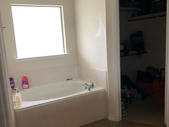 3rd image of 26177 Avoyelles Ave