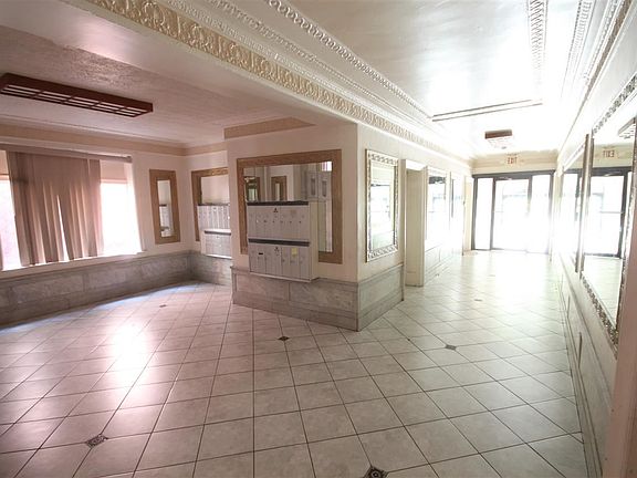 5th image of 2271 Kennedy Blvd APT 106