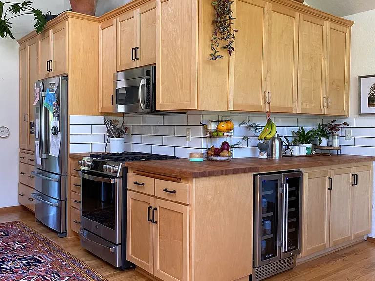 2535 NW Hayes Ave — Photo 8