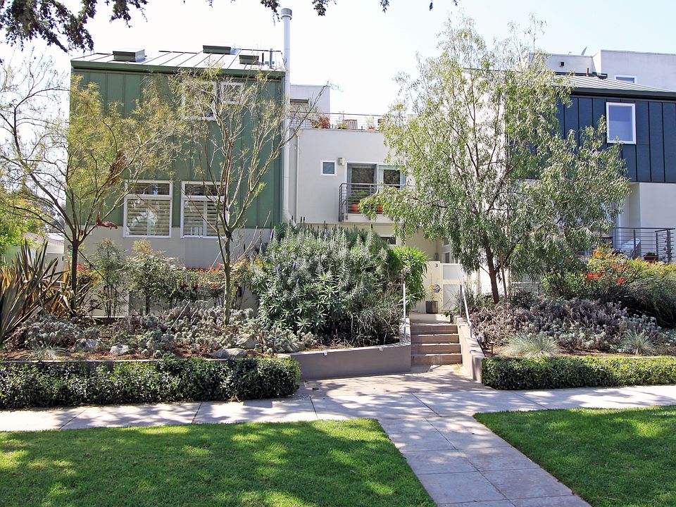 1st image of 938 Lincoln Blvd Unit 2
