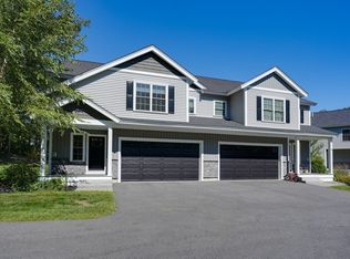 2 Alder Point #2, Westford, MA 01886