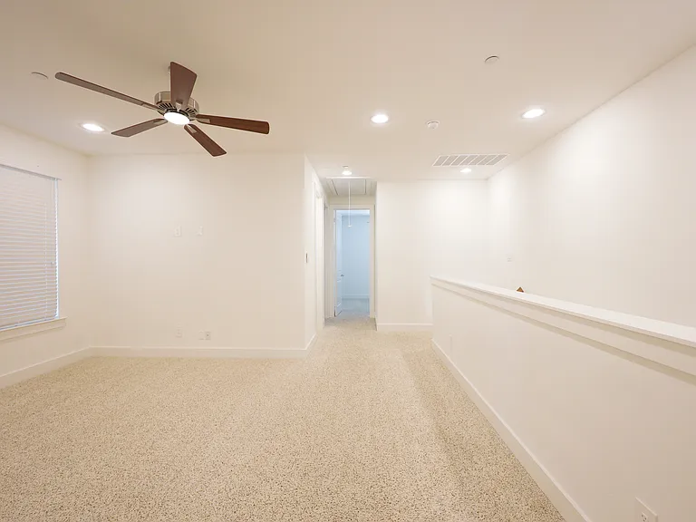 808 Eaglescliffe Lndg — Photo 27