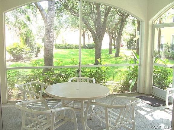 lanai to the garden, community pool and spa
