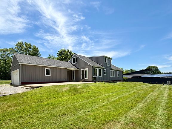 2nd image of 854 McKinley Blvd