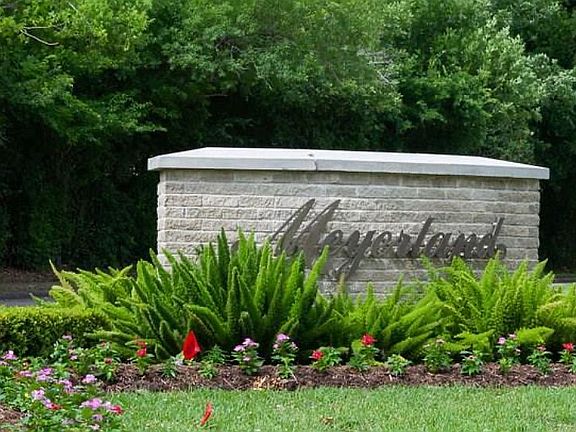 3rd image of 5030 Glenmeadow Dr