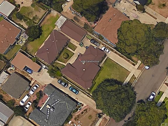 3rd image of 5627 Camellia Ave