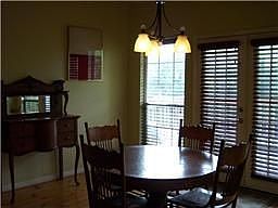 5th image of 407 West Dr