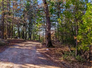 1 Stagecoach Dr, Oak Run, CA 96069