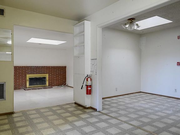 2nd image of 1780 Clarice Dr