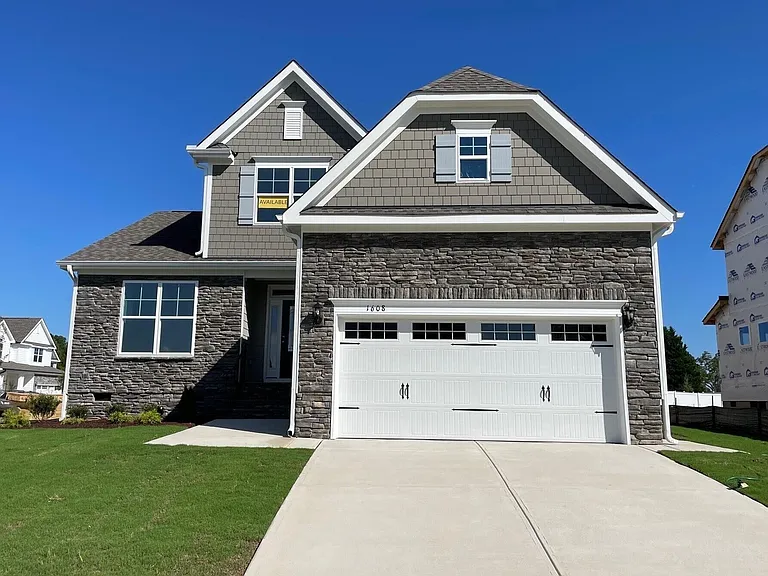 1608 Maelyn Way — Photo 16
