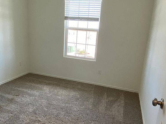 3rd image of 520 Gabriels Bluff Dr