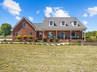 820 Old Island Ford Rd, Chesnee, SC 29323