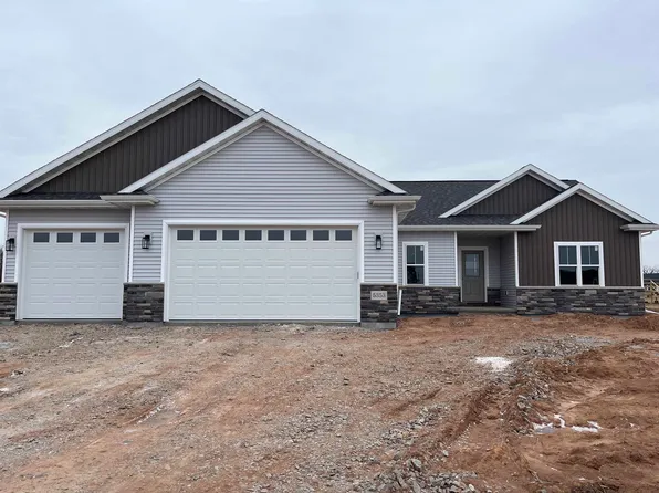 5353 Cornhusk Ln, Omro, WI 54963