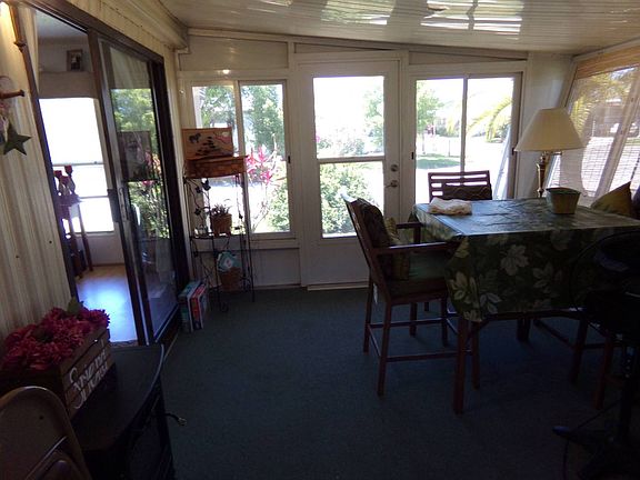 4th image of 3820 Midway Dr