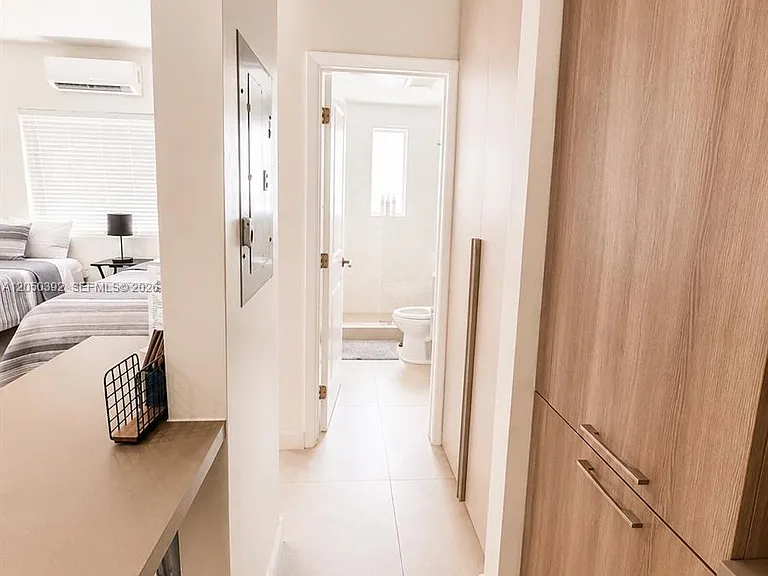 245 NE 33rd St #101 — Photo 6