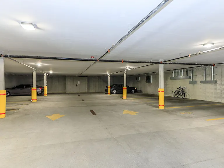 Smith Flats — Photo 10