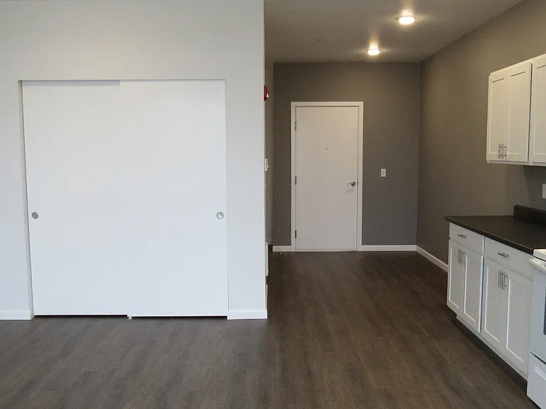 Annies Artist Flats — Photo 26