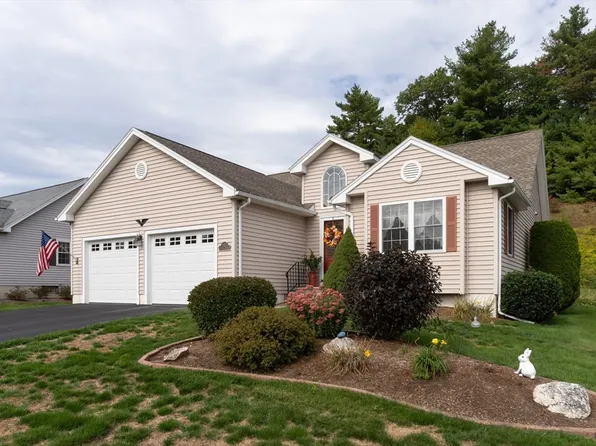 17 Deacon St Unit 17, Northborough, MA 01532