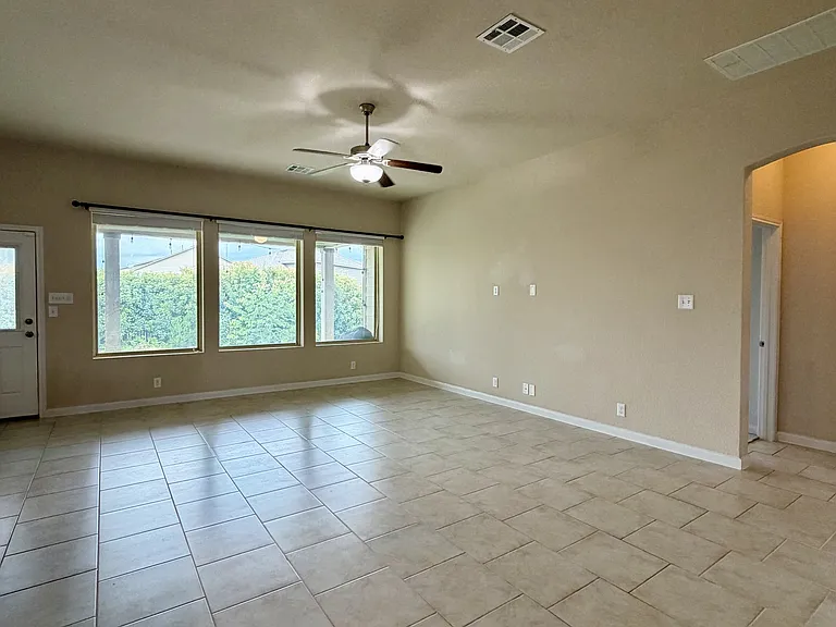 646 Ridge Lawn Dr — Photo 12