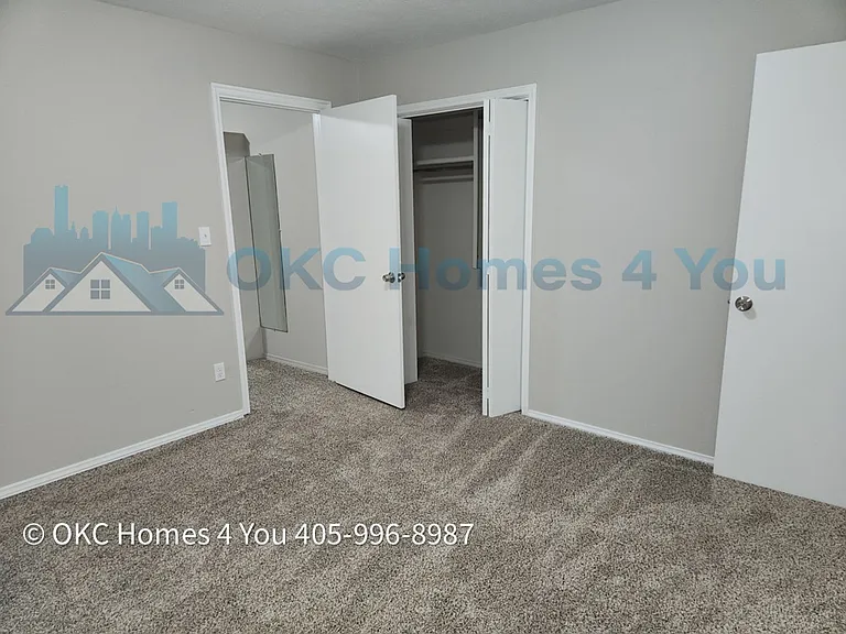 401 SW 63rd Pl — Photo 18