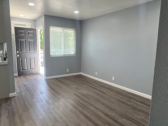 5th image of 464 Almond Dr APT B