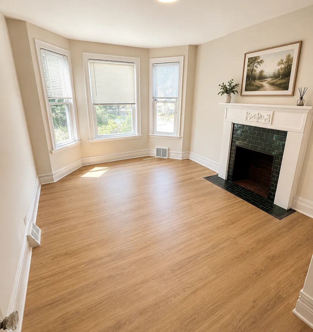 3 bed, 1100 sqft, $1,695 — Photo 3