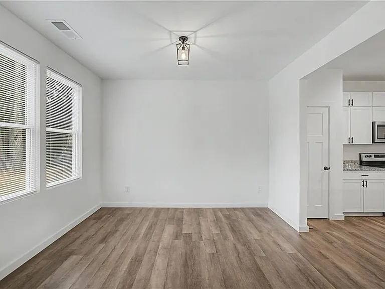 24 Rocky Cir NE — Photo 4