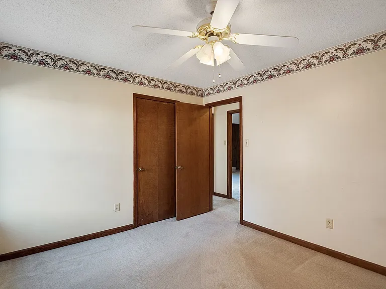 509 Shelton Rd — Photo 11