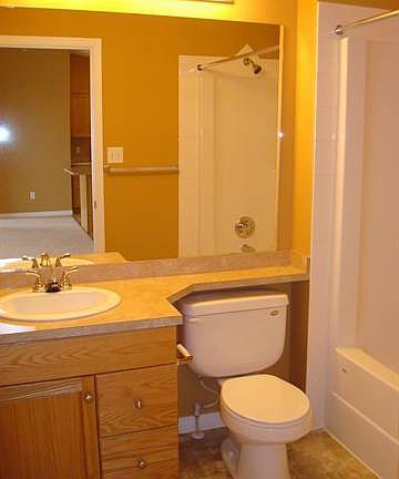 4th image of 1520 Hammond Gate NW #438