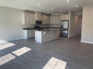 128 Two Penny Pl, Williamsburg, VA 23185