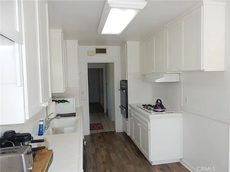 8000 Sale Ave — Photo 4