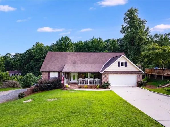 144 Bobs Dr SW, Mableton, GA 30126
