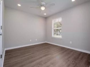 837 Ray Andra Dr, Desoto, TX 75115