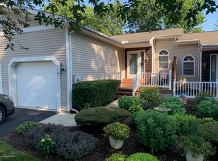 356 Jade Ave, East Stroudsburg, PA 18301