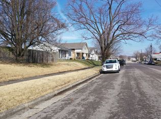 715 14th St, Tell city, IN 47586