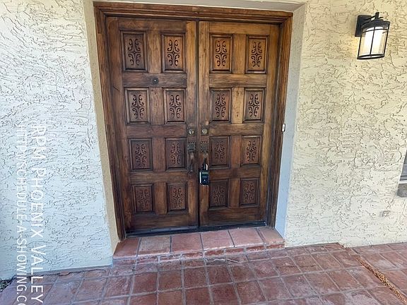 3rd image of 4443 E Ludlow Dr