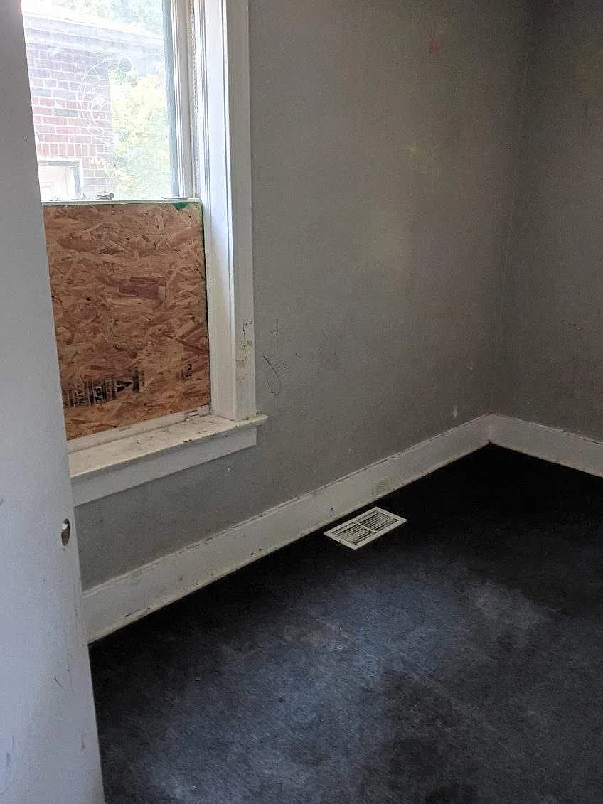3 bed, $750 — Photo 3